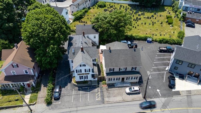 Exterior, Drone