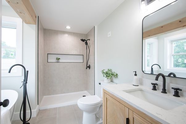 Bathroom, Dual Sink Vanities, Interior, Recessed Lighting