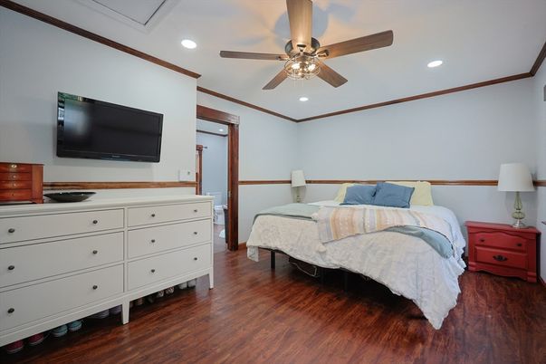 Bedroom, Interior, Recessed Lighting, Wood Texture Flooring
