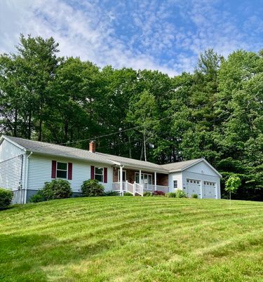 Backyard, Detached Garage, Exterior