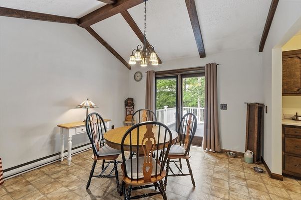 Dining room, Interior, Pendant Lights, Wooden Beams