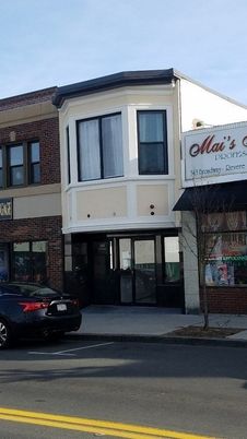 Exterior, Facade, Brick Facade, Rowhouse