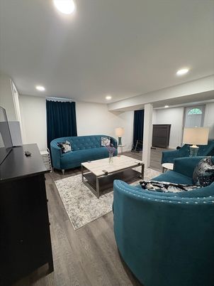 Interior, Living room, Recessed Lighting, Wood Texture Flooring
