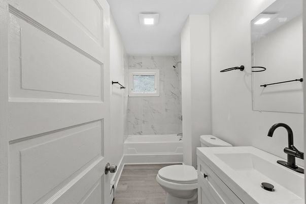 Bathroom, Interior, Marble Walls, Recessed Lighting, Wood Texture Flooring