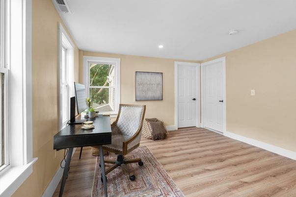 Home Office, Interior, Recessed Lighting, Wood Texture Flooring