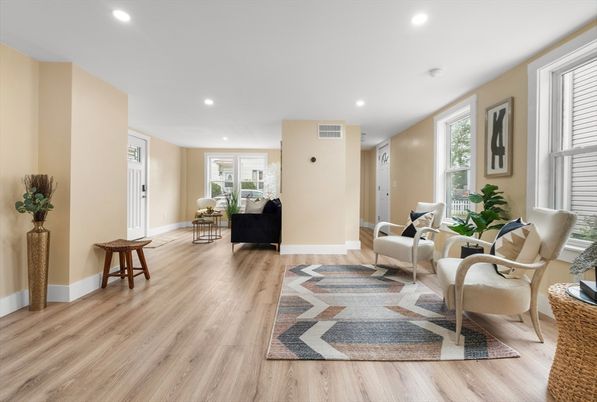 Interior, Living room, Recessed Lighting, Wood Texture Flooring