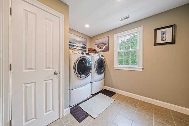 Interior, Recessed Lighting, Washer