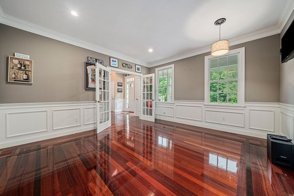 Empty room, Interior, Pendant Lights, Recessed Lighting, Wood Texture Flooring