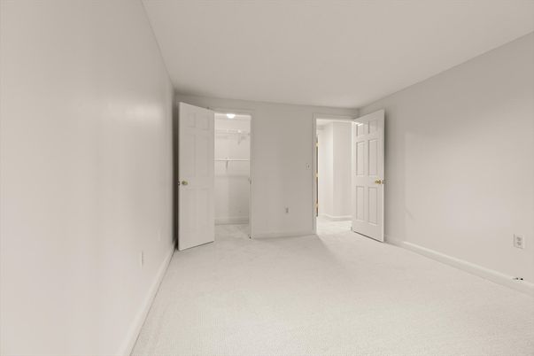 Empty room, Interior, Marble Walls
