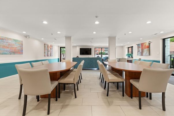 Dining room, Interior, Recessed Lighting