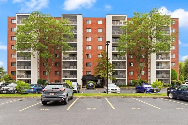 Exterior, Facade, Condo Building