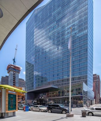 Exterior, Facade, Highrise