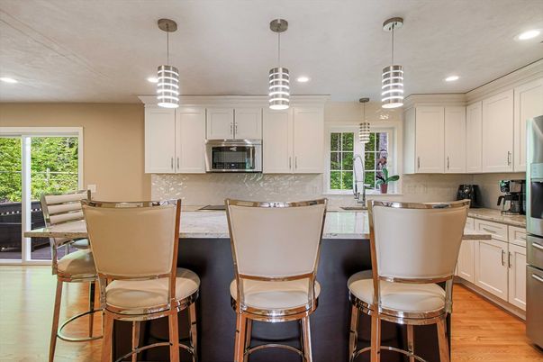 Interior, Kitchen, Pendant Lights, Recessed Lighting, Wood Texture Flooring