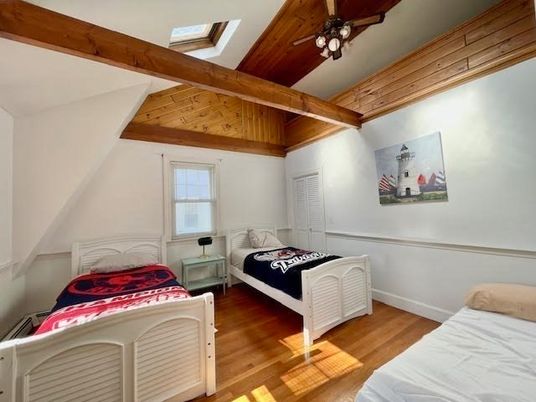 Bedroom, Interior, Wooden Beams, Wooden Ceilings, Wood Texture Flooring