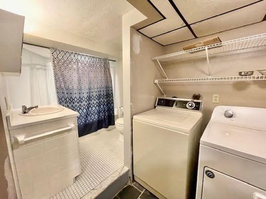 Interior, Washer