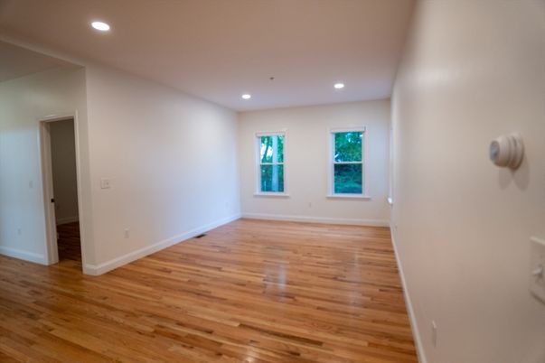 Empty room, Interior, Recessed Lighting, Wood Texture Flooring