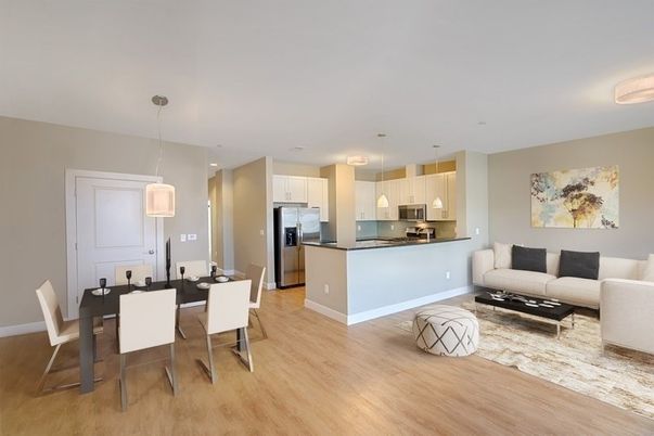 Dining room, Interior, Kitchen, Living room, Pendant Lights, Recessed Lighting, Stainless Steel Appliances, Wood Texture Flooring