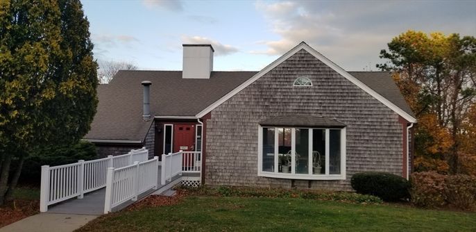 Exterior, Facade, Brick Traditional