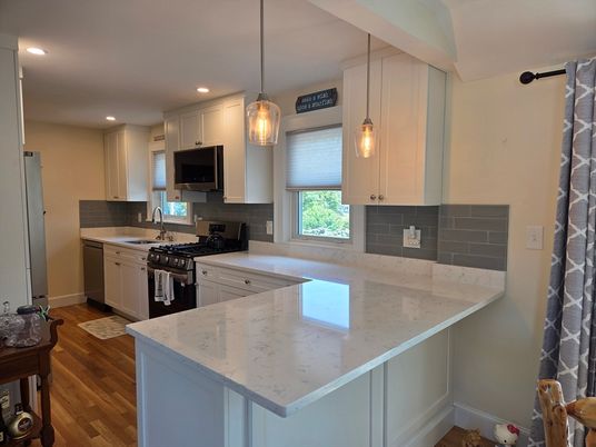 Interior, Kitchen, Pendant Lights, Recessed Lighting, Wood Texture Flooring