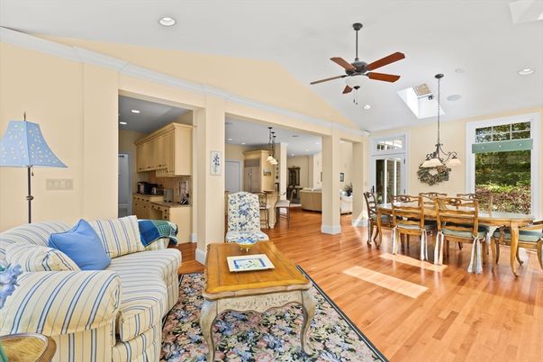 Dining room, Interior, Kitchen, Living room, Pendant Lights, Recessed Lighting, Wood Texture Flooring