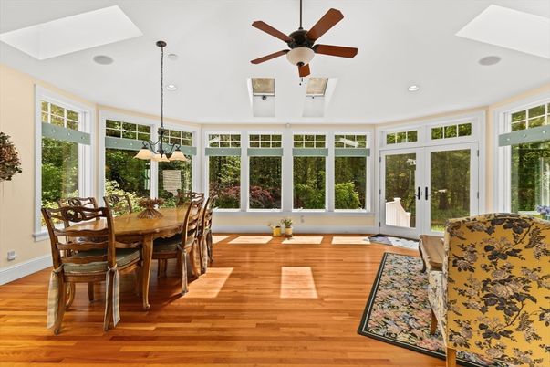 Dining room, Interior, Pendant Lights, Recessed Lighting, Sun Room, Wood Texture Flooring