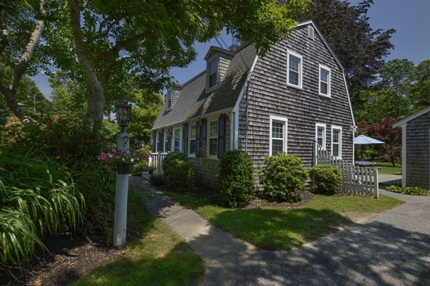 Exterior, Facade, Cape Cod