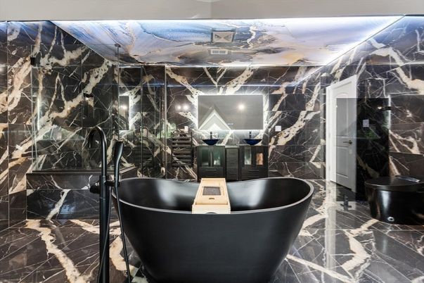 Bathroom, Free Standing Baths, Interior, Marble, Marble Walls