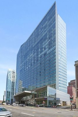 Exterior, Facade, Highrise