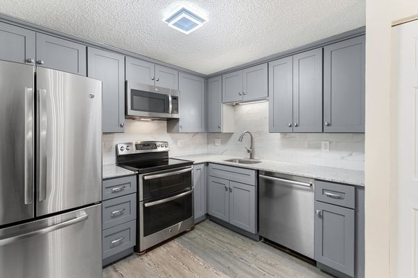 Interior, Kitchen, Stainless Steel Appliances, Wood Texture Flooring