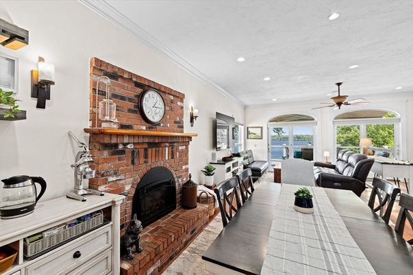 Fireplace, Interior, Living room, Recessed Lighting