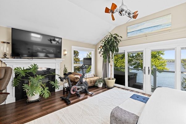Bedroom, Fireplace, Fitness Equipment, Interior, Water, Wood Texture Flooring