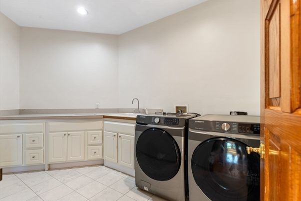 Interior, Recessed Lighting, Washer