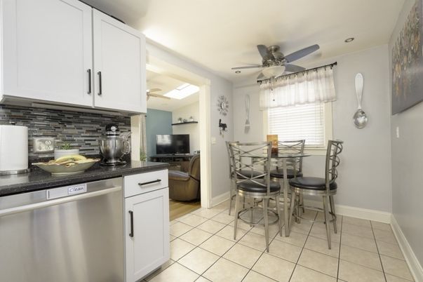 Dining room, Interior, Kitchen, Recessed Lighting, Stainless Steel Appliances
