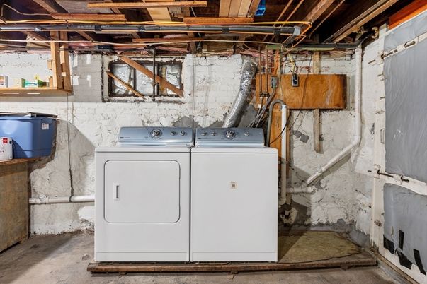 Interior, Utility Closets, Washer