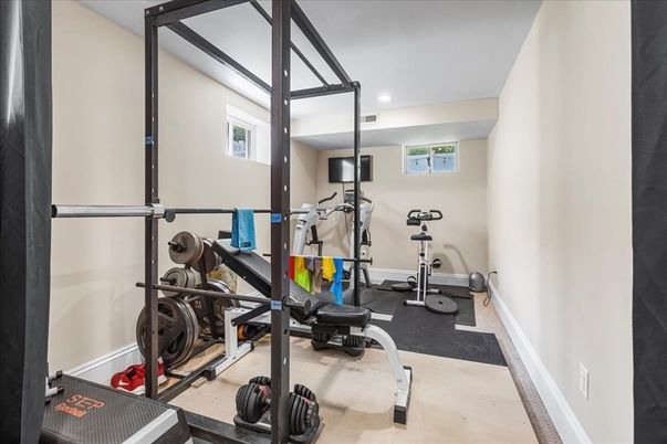Fitness Equipment, Interior, Recessed Lighting