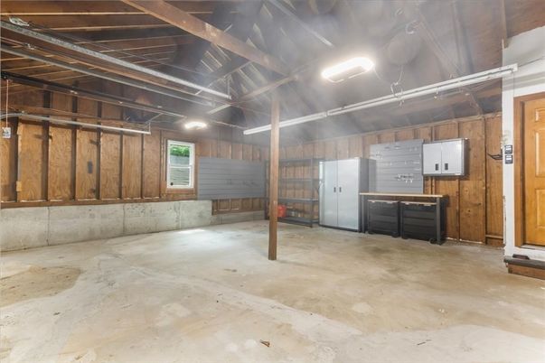 Interior, Wooden Beams, Wooden Walls