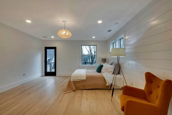 Chandelier, Interior, Recessed Lighting, Wood Texture Flooring