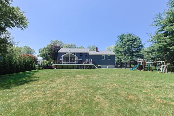 Backyard, Exterior, Playground