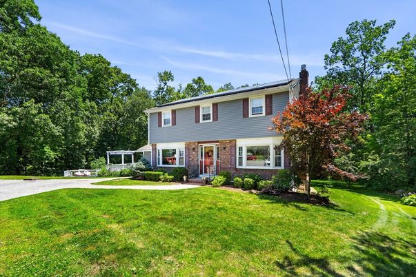 Backyard, Exterior, Facade, Brick Facade, Georgian