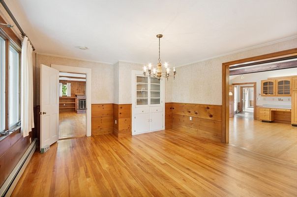 Chandelier, Empty room, Interior, Wood Texture Flooring