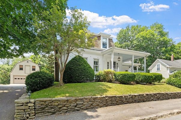 Detached Garage, Exterior, Facade, Cape Cod