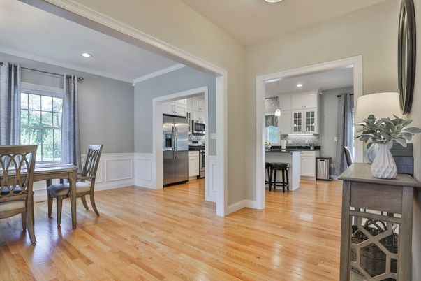Dining room, Interior, Kitchen, Pendant Lights, Recessed Lighting, Stainless Steel Appliances, Wood Texture Flooring