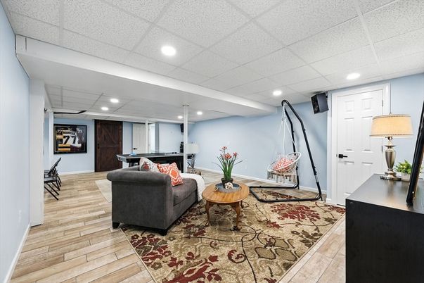 Billiard Table, Game Room, Interior, Recessed Lighting, Wood Texture Flooring