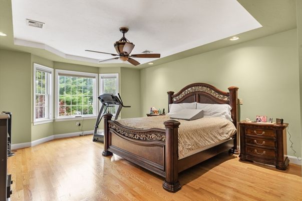 Bedroom, Fitness Equipment, Interior, Recessed Lighting, Wood Texture Flooring