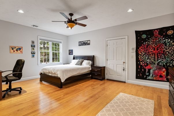 Bedroom, Interior, Recessed Lighting, Wood Texture Flooring