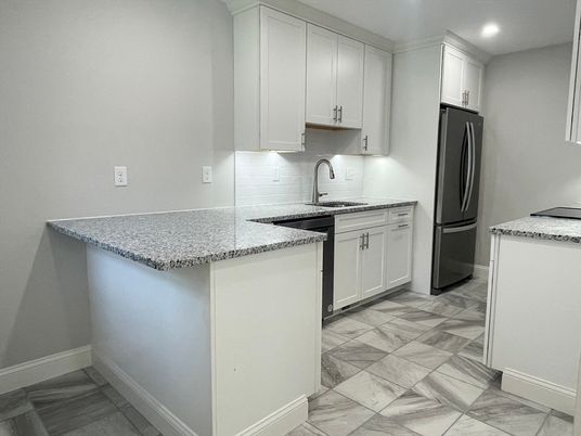 Interior, Kitchen, Marble, Recessed Lighting