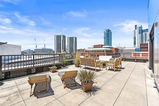 Exterior, Other, Skyline