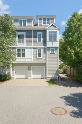 Attached, Exterior, Facade, Rowhouse