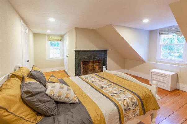 Bedroom, Fireplace, Interior, Recessed Lighting, Wood Texture Flooring