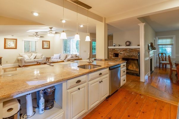 Fireplace, Interior, Kitchen, Living room, Pendant Lights, Recessed Lighting, Wood Texture Flooring
